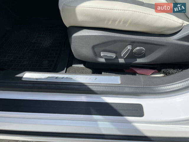 Форд Фьюжн 2014 в Харькове на Automoto.ua Белый Форд Фьюжн, объемом двигателя 2 л и пробегом 113 тыс. км за 14500 $, фото 21 на Automoto.ua