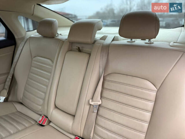 Білий Форд Фьюжен, об'ємом двигуна 2 л та пробігом 153 тис. км за 9500 $, фото 20 на Automoto.ua