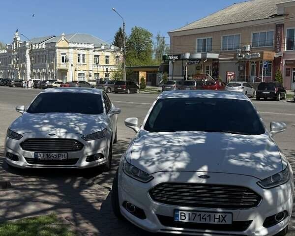 Белый Форд Фьюжн, объемом двигателя 2 л и пробегом 149 тыс. км за 12000 $, фото 6 на Automoto.ua