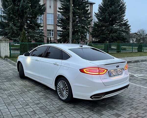 Белый Форд Фьюжн, объемом двигателя 2 л и пробегом 137 тыс. км за 11000 $, фото 9 на Automoto.ua