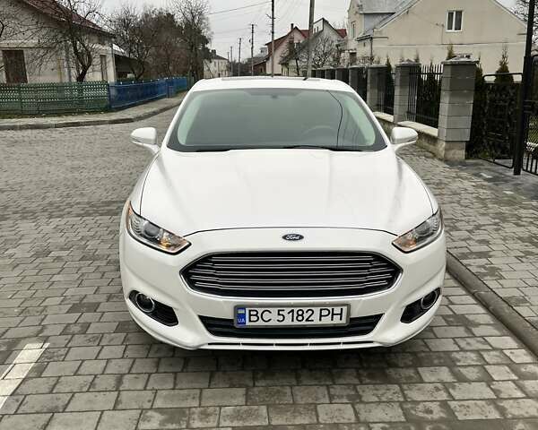 Белый Форд Фьюжн, объемом двигателя 2 л и пробегом 137 тыс. км за 11000 $, фото 16 на Automoto.ua