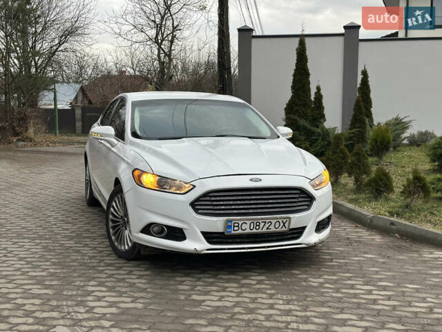 Белый Форд Фьюжн, объемом двигателя 2 л и пробегом 182 тыс. км за 10300 $, фото 12 на Automoto.ua