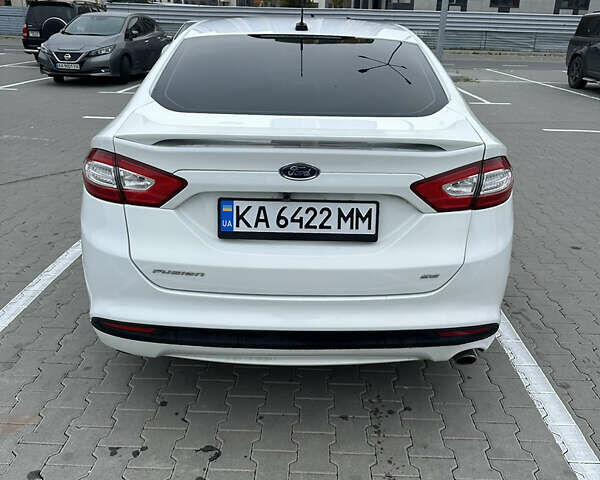 Форд Фьюжн 2014 в Киеве на Automoto.ua Белый Форд Фьюжн, объемом двигателя 2.5 л и пробегом 230 тыс. км за 9800 $, фото 5 на Automoto.ua