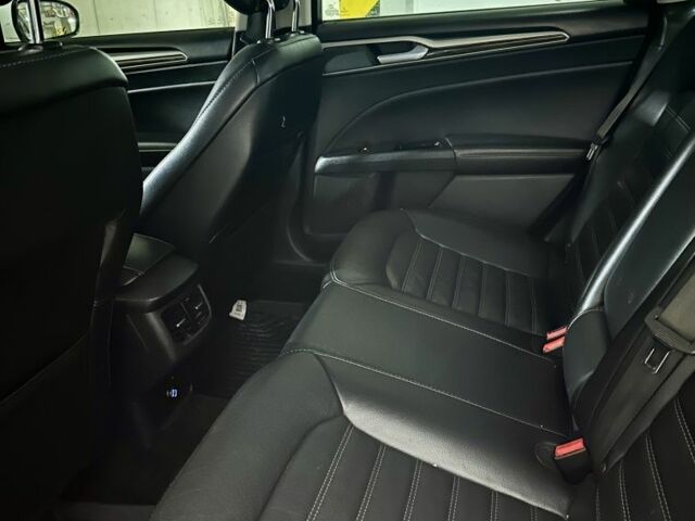 Білий Форд Фьюжен, об'ємом двигуна 1.5 л та пробігом 280 тис. км за 7000 $, фото 2 на Automoto.ua