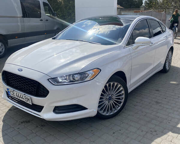 Форд Фьюжн 2014 в Черновцах на Automoto.ua Белый Форд Фьюжн, объемом двигателя 2 л и пробегом 160 тыс. км за 10800 $, фото 1 на Automoto.ua