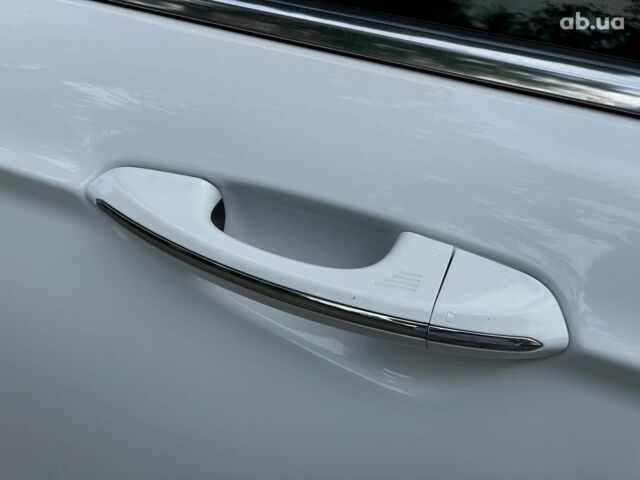 Белый Форд Фьюжн, объемом двигателя 2 л и пробегом 245 тыс. км за 9790 $, фото 12 на Automoto.ua