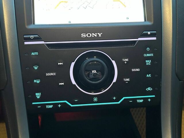 Білий Форд Фьюжен, об'ємом двигуна 2 л та пробігом 183 тис. км за 10500 $, фото 10 на Automoto.ua