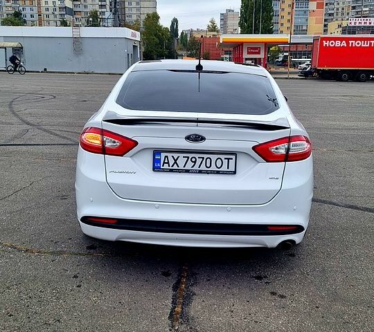 Форд Фьюжен 2014 у Харкові на Automoto.ua Білий Форд Фьюжен, об'ємом двигуна 2.5 л та пробігом 197 тис. км за 10200 $, фото 5 на Automoto.ua