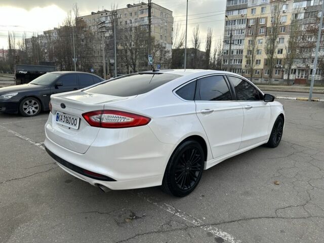 Белый Форд Фьюжн, объемом двигателя 1.5 л и пробегом 200 тыс. км за 7299 $, фото 6 на Automoto.ua