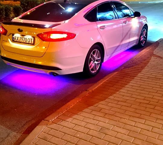 Форд Фьюжен 2014 у Харкові на Automoto.ua Білий Форд Фьюжен, об'ємом двигуна 2.5 л та пробігом 197 тис. км за 10200 $, фото 10 на Automoto.ua