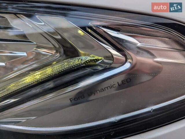 Форд Фьюжен 2014 у Києві на Automoto.ua Білий Форд Фьюжен, об'ємом двигуна 2.5 л та пробігом 211 тис. км за 9500 $, фото 30 на Automoto.ua