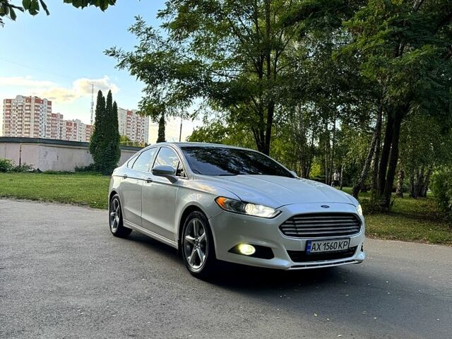 Белый Форд Фьюжн, объемом двигателя 2 л и пробегом 224 тыс. км за 8500 $, фото 1 на Automoto.ua