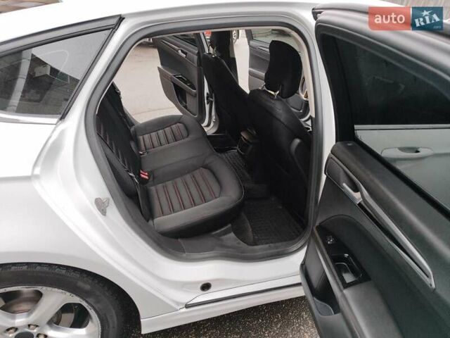 Белый Форд Фьюжн, объемом двигателя 2.5 л и пробегом 216 тыс. км за 8500 $, фото 13 на Automoto.ua