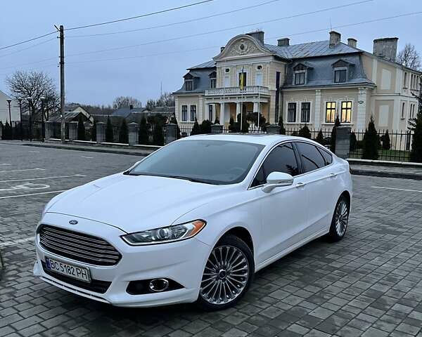 Белый Форд Фьюжн, объемом двигателя 2 л и пробегом 137 тыс. км за 11000 $, фото 1 на Automoto.ua
