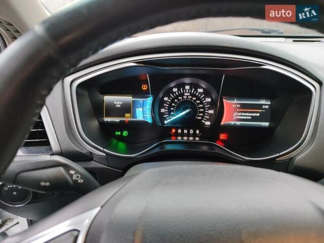 Белый Форд Фьюжн, объемом двигателя 2.5 л и пробегом 216 тыс. км за 8500 $, фото 18 на Automoto.ua