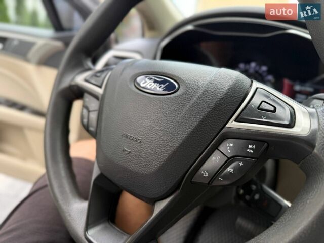 Белый Форд Фьюжн, объемом двигателя 1.5 л и пробегом 180 тыс. км за 6300 $, фото 12 на Automoto.ua