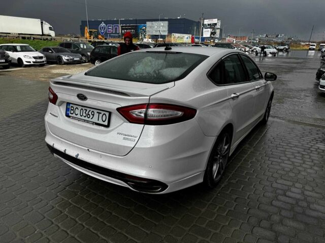 Белый Форд Фьюжн, объемом двигателя 2 л и пробегом 220 тыс. км за 7590 $, фото 7 на Automoto.ua