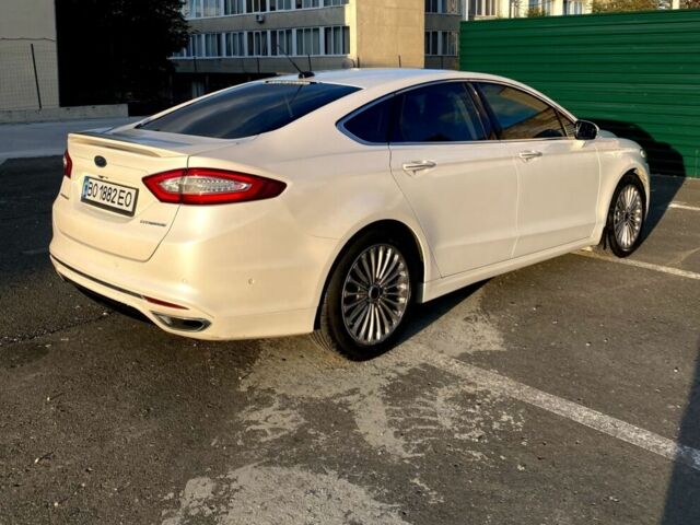Белый Форд Фьюжн, объемом двигателя 2 л и пробегом 195 тыс. км за 11000 $, фото 6 на Automoto.ua