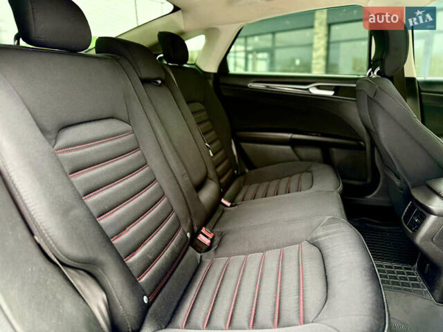 Белый Форд Фьюжн, объемом двигателя 2.5 л и пробегом 137 тыс. км за 10999 $, фото 35 на Automoto.ua