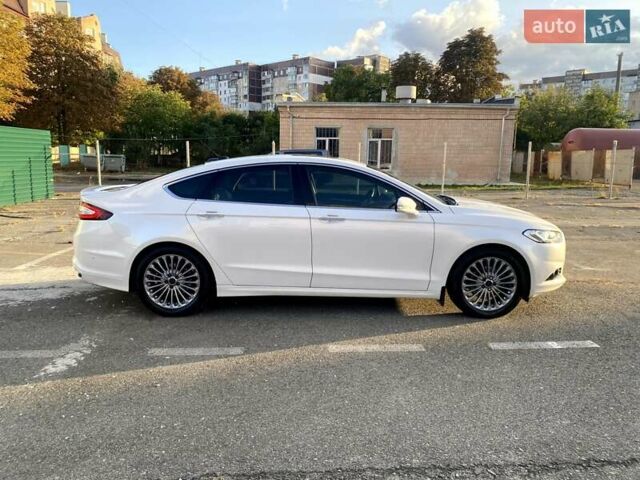 Белый Форд Фьюжн, объемом двигателя 2 л и пробегом 195 тыс. км за 11800 $, фото 3 на Automoto.ua