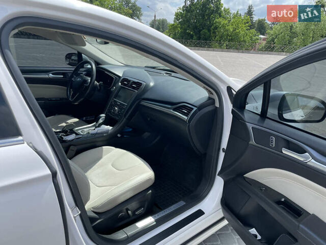 Форд Фьюжн 2014 в Харькове на Automoto.ua Белый Форд Фьюжн, объемом двигателя 2 л и пробегом 113 тыс. км за 14500 $, фото 17 на Automoto.ua