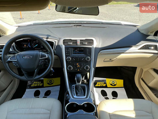 Форд Фьюжн 2014 в Львове на Automoto.ua Белый Форд Фьюжн, объемом двигателя 2 л и пробегом 168 тыс. км за 11999 $, фото 13 на Automoto.ua
