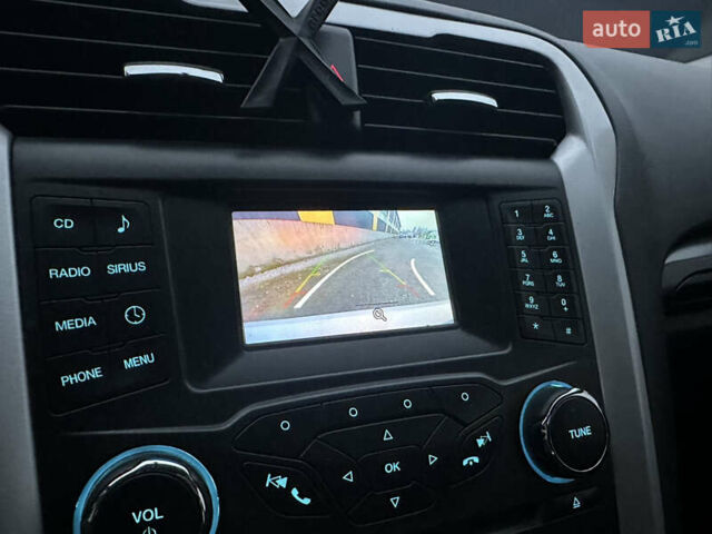 Белый Форд Фьюжн, объемом двигателя 2.49 л и пробегом 253 тыс. км за 9600 $, фото 38 на Automoto.ua