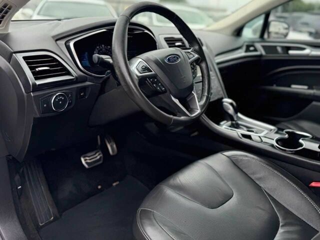 Белый Форд Фьюжн, объемом двигателя 2 л и пробегом 81 тыс. км за 4800 $, фото 11 на Automoto.ua