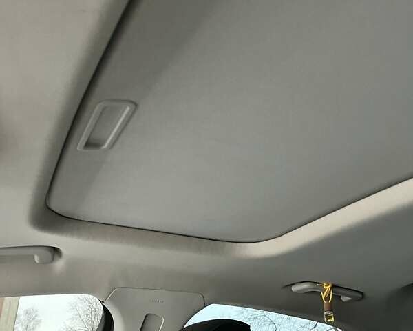 Белый Форд Фьюжн, объемом двигателя 2 л и пробегом 137 тыс. км за 11000 $, фото 29 на Automoto.ua