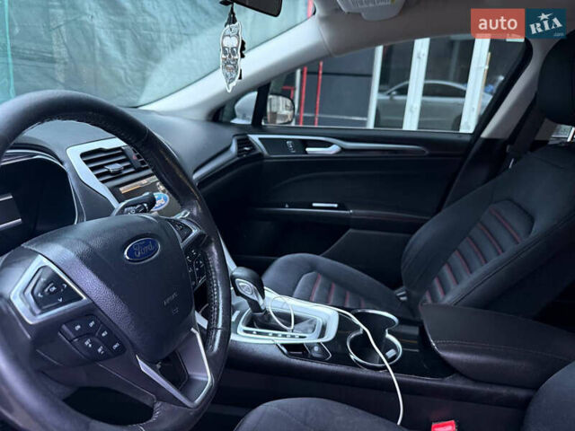 Форд Фьюжн 2014 в Полтаве на Automoto.ua Белый Форд Фьюжн, объемом двигателя 1.5 л и пробегом 275 тыс. км за 8800 $, фото 10 на Automoto.ua