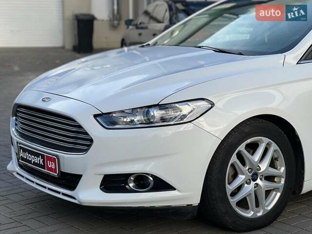 Білий Форд Фьюжен, об'ємом двигуна 2.5 л та пробігом 118 тис. км за 9690 $, фото 7 на Automoto.ua