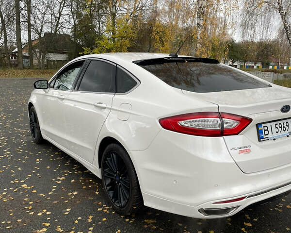 Белый Форд Фьюжн, объемом двигателя 2 л и пробегом 160 тыс. км за 10800 $, фото 3 на Automoto.ua