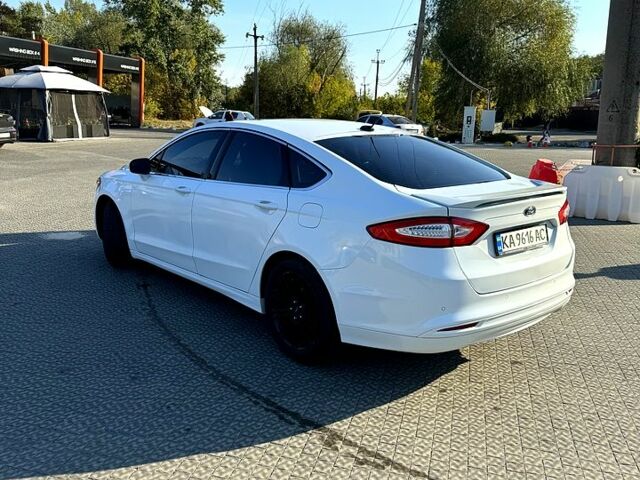 Форд Фьюжн 2015 в Полтаве на Automoto.ua Белый Форд Фьюжн, объемом двигателя 1.5 л и пробегом 143 тыс. км за 9500 $, фото 12 на Automoto.ua