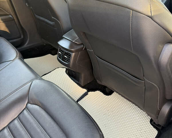 Белый Форд Фьюжн, объемом двигателя 1.5 л и пробегом 129 тыс. км за 10000 $, фото 2 на Automoto.ua