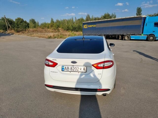 Білий Форд Фьюжен, об'ємом двигуна 2.5 л та пробігом 223 тис. км за 8500 $, фото 4 на Automoto.ua