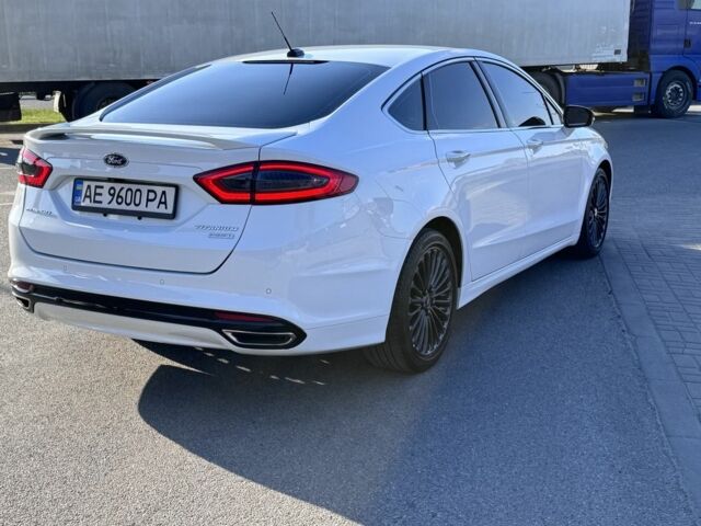 Форд Фьюжн 2015 в Днепре (Днепропетровске) на Automoto.ua Белый Форд Фьюжн, объемом двигателя 2 л и пробегом 166 тыс. км за 11000 $, фото 1 на Automoto.ua