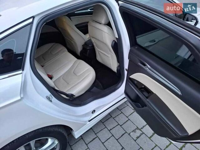 Белый Форд Фьюжн, объемом двигателя 2 л и пробегом 143 тыс. км за 11350 $, фото 22 на Automoto.ua