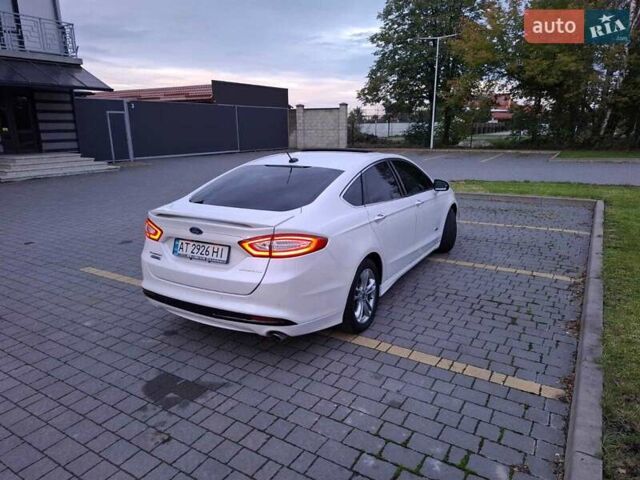 Белый Форд Фьюжн, объемом двигателя 2 л и пробегом 143 тыс. км за 11350 $, фото 33 на Automoto.ua