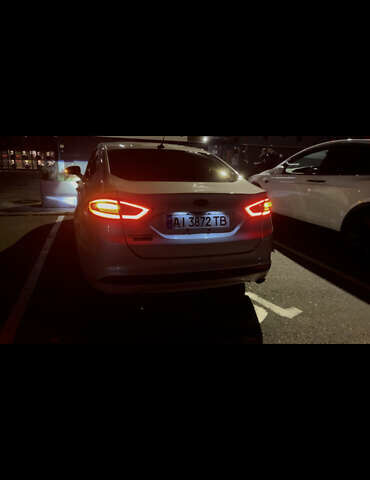 Білий Форд Фьюжен, об'ємом двигуна 2 л та пробігом 180 тис. км за 11400 $, фото 27 на Automoto.ua