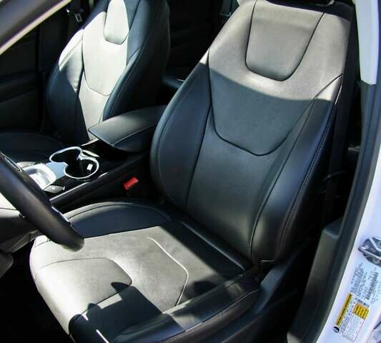 Белый Форд Фьюжн, объемом двигателя 2 л и пробегом 133 тыс. км за 14000 $, фото 17 на Automoto.ua