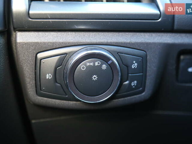 Белый Форд Фьюжн, объемом двигателя 2 л и пробегом 157 тыс. км за 11300 $, фото 24 на Automoto.ua