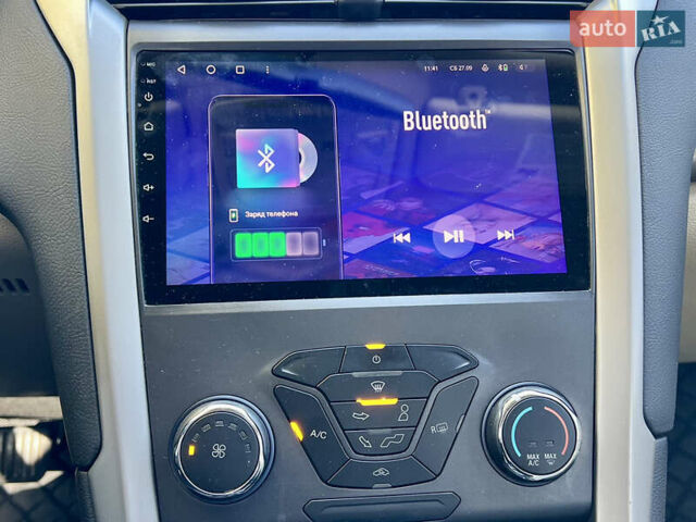 Белый Форд Фьюжн, объемом двигателя 2.49 л и пробегом 199 тыс. км за 9500 $, фото 27 на Automoto.ua