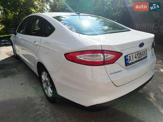 Форд Фьюжн 2015 в Киеве на Automoto.ua Белый Форд Фьюжн, объемом двигателя 2.5 л и пробегом 199 тыс. км за 10200 $, фото 6 на Automoto.ua