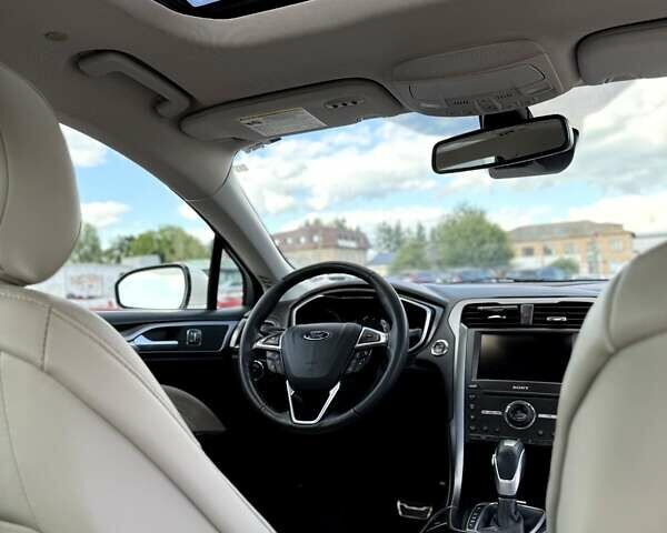 Форд Фьюжн 2015 в Умани на Automoto.ua Белый Форд Фьюжн, объемом двигателя 2 л и пробегом 108 тыс. км за 16000 $, фото 6 на Automoto.ua