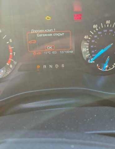 Белый Форд Фьюжн, объемом двигателя 2.5 л и пробегом 220 тыс. км за 7700 $, фото 7 на Automoto.ua