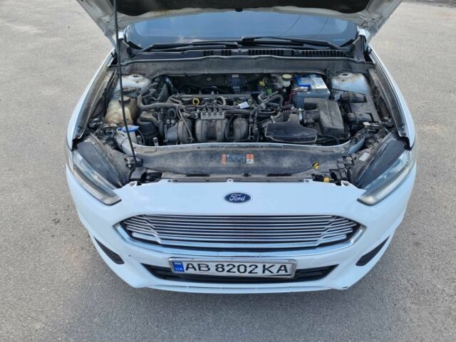 Білий Форд Фьюжен, об'ємом двигуна 2.5 л та пробігом 223 тис. км за 8500 $, фото 16 на Automoto.ua