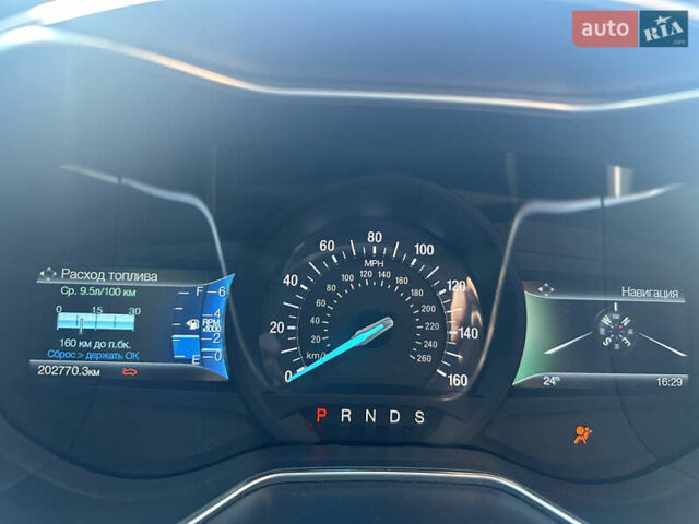 Форд Фьюжен 2015 у Львові на Automoto.ua Білий Форд Фьюжен, об'ємом двигуна 2 л та пробігом 200 тис. км за 9500 $, фото 7 на Automoto.ua