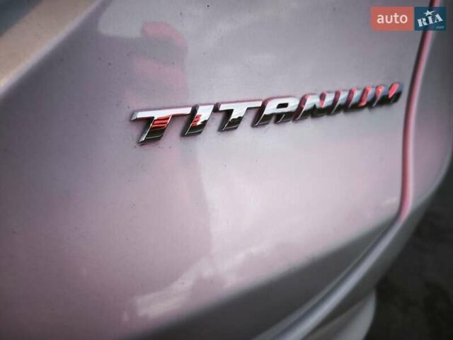 Білий Форд Фьюжен, об'ємом двигуна 2 л та пробігом 108 тис. км за 15000 $, фото 9 на Automoto.ua