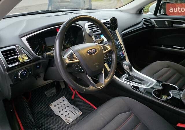 Білий Форд Фьюжен, об'ємом двигуна 2.5 л та пробігом 240 тис. км за 9449 $, фото 40 на Automoto.ua