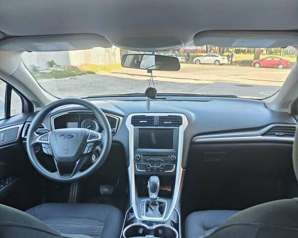 Белый Форд Фьюжн, объемом двигателя 2.5 л и пробегом 90 тыс. км за 11650 $, фото 25 на Automoto.ua